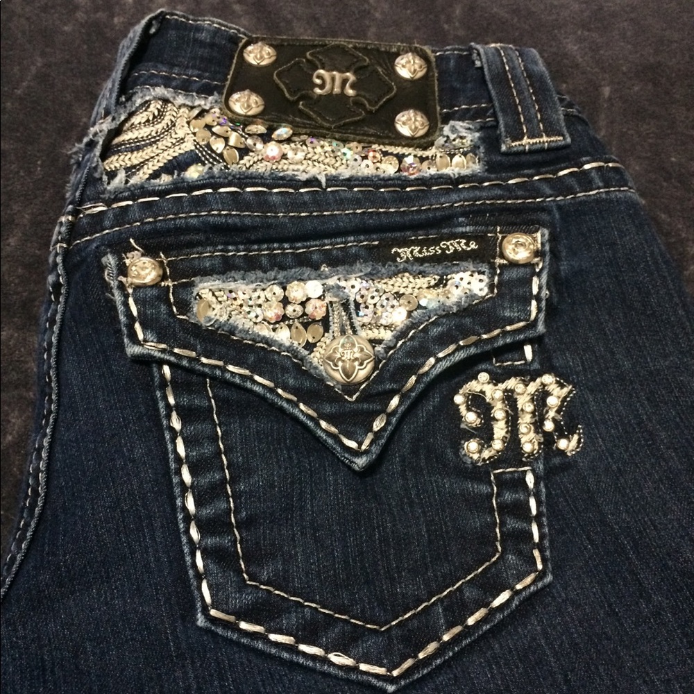 Miss Me Sequins & Rhinestone 5 pocket jeans